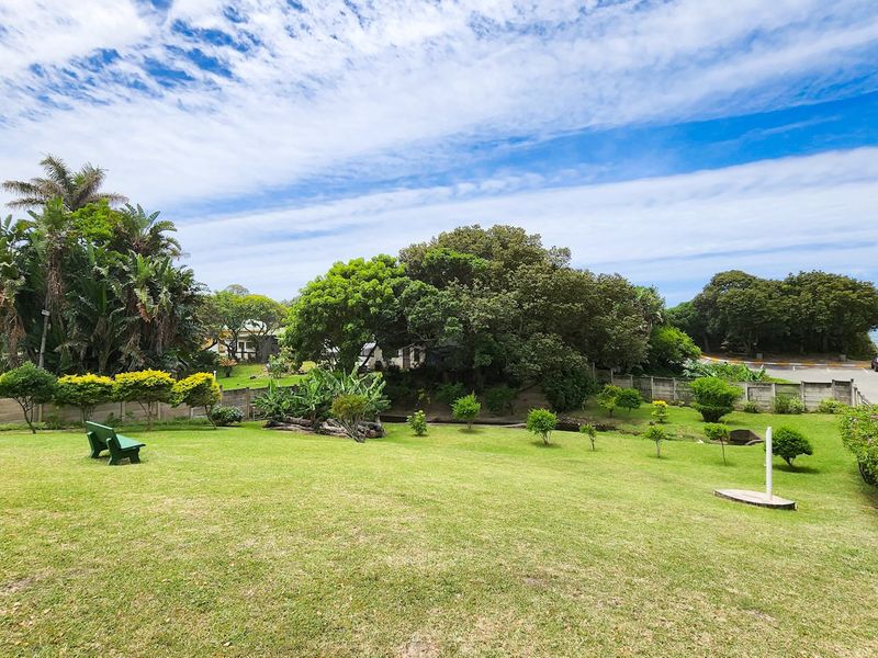 Fully Furnished Home By The Beach - Photo 8