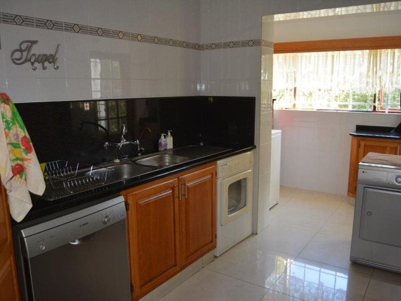 Majestic Home with Vast Charm! - Photo 9