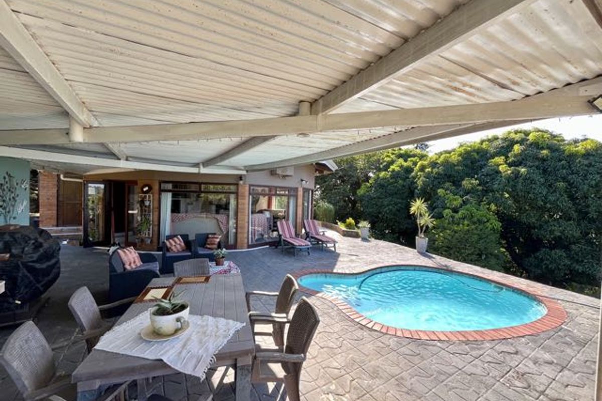 An Attractive  3-Bedroom House in Umkomaas - Photo 5