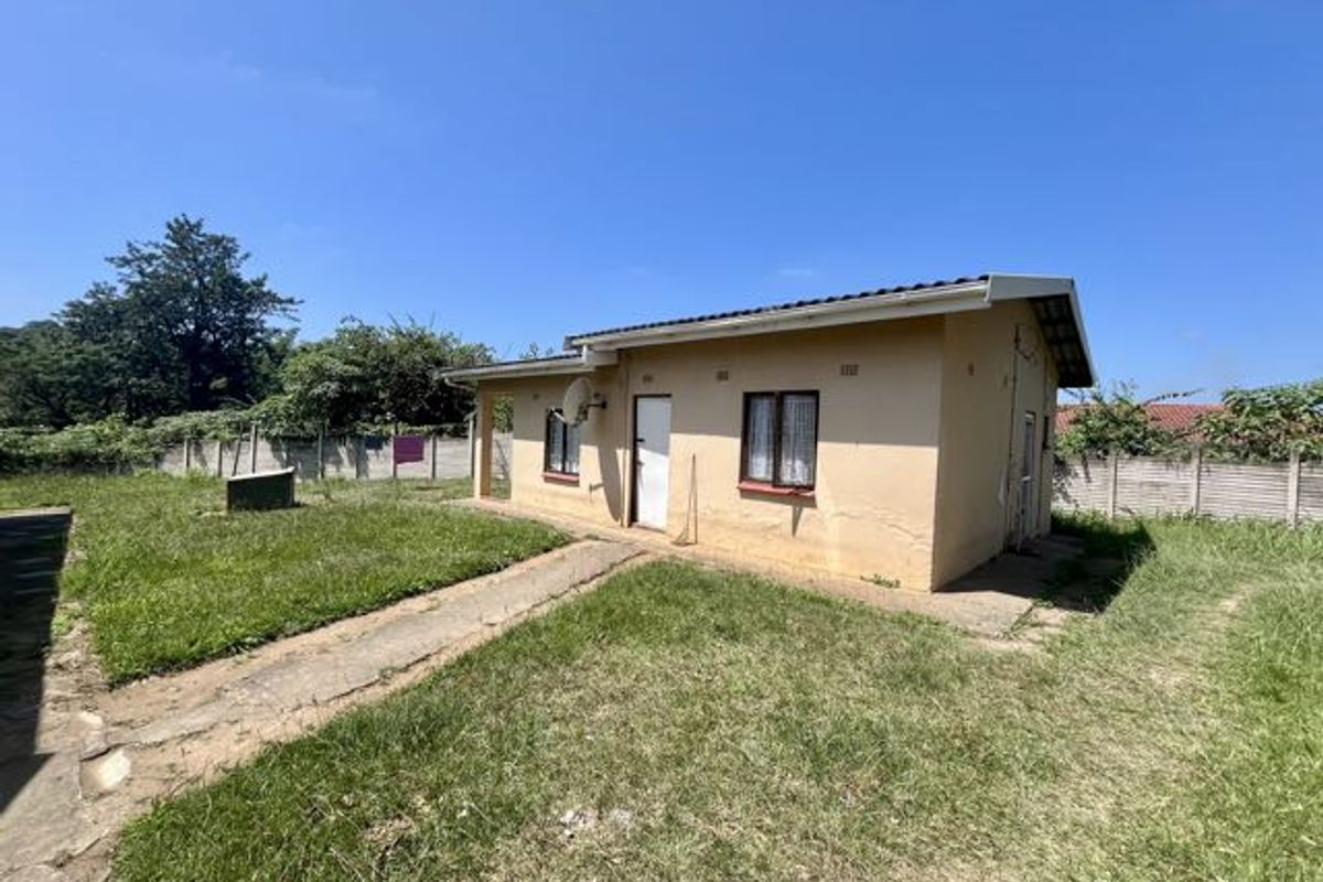 House + Flat On One Stand + 2 More Vacant Stands !!!! - Photo 4