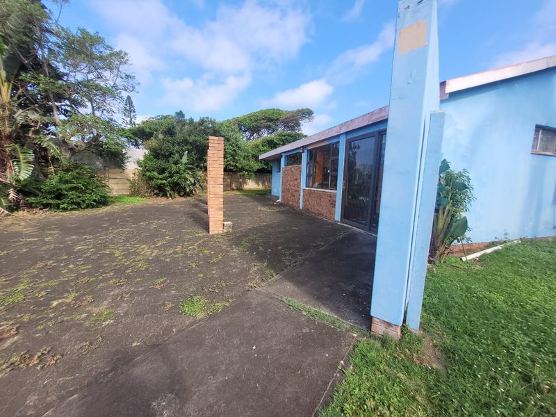 Commercial Property Up For Grabs !!! - Photo 3