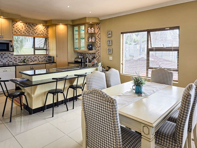 Entertainers Bliss With Sea Views In Shelly Beach - Photo 9