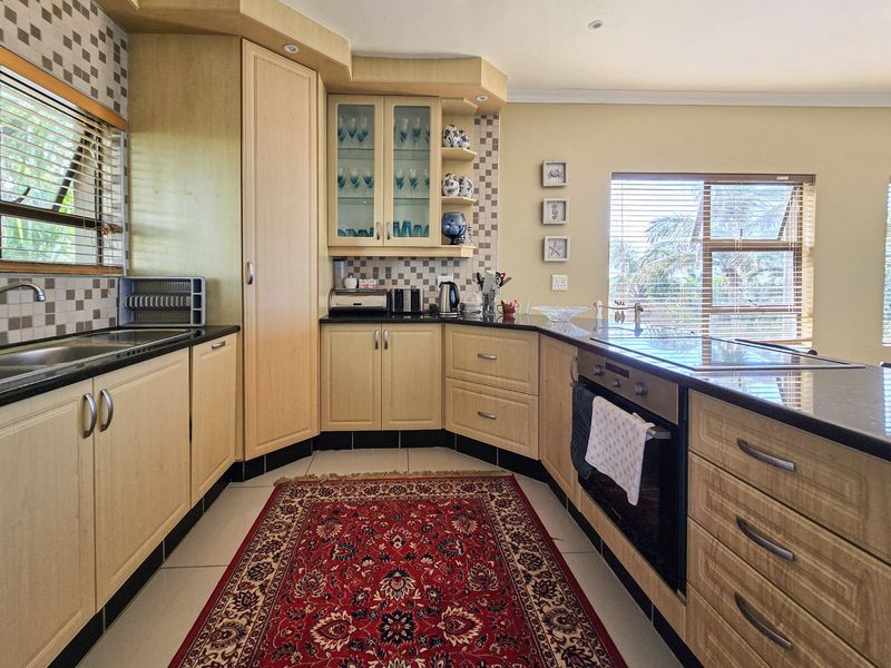 Entertainers Bliss With Sea Views In Shelly Beach - Photo 7