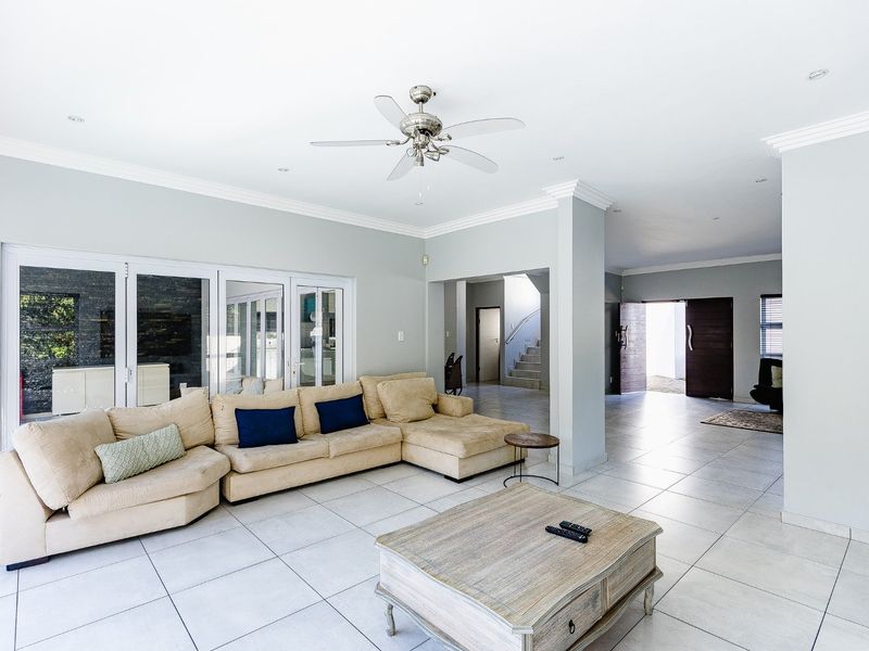 Discover Your Dream Home Just A Short Drive From The Beach!  - Photo 8