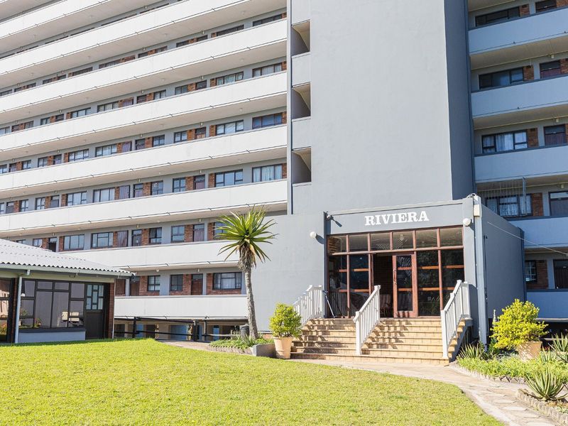 Beachfront Bliss - Ground Floor Unit On The Beach - Photo 2