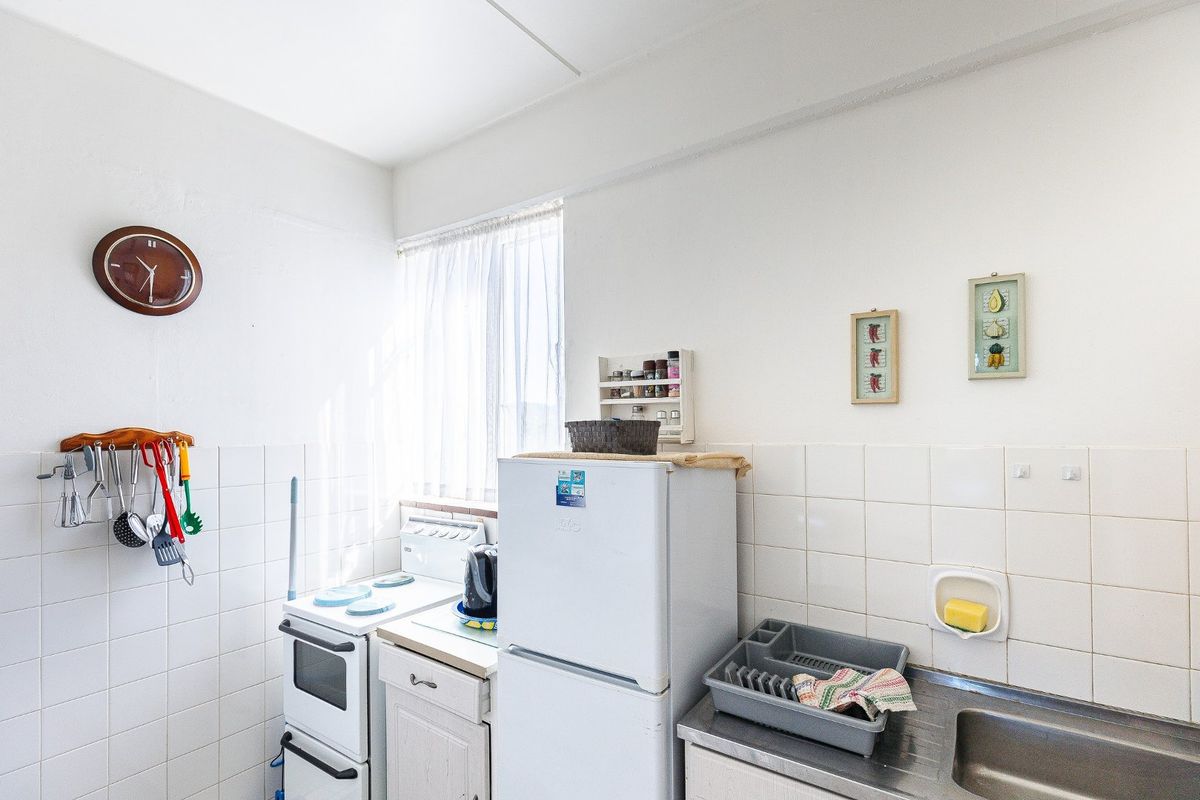 Beachfront Bliss - Ground Floor Unit On The Beach - Photo 4