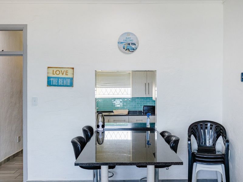 Beachfront Complex ! - Photo 7