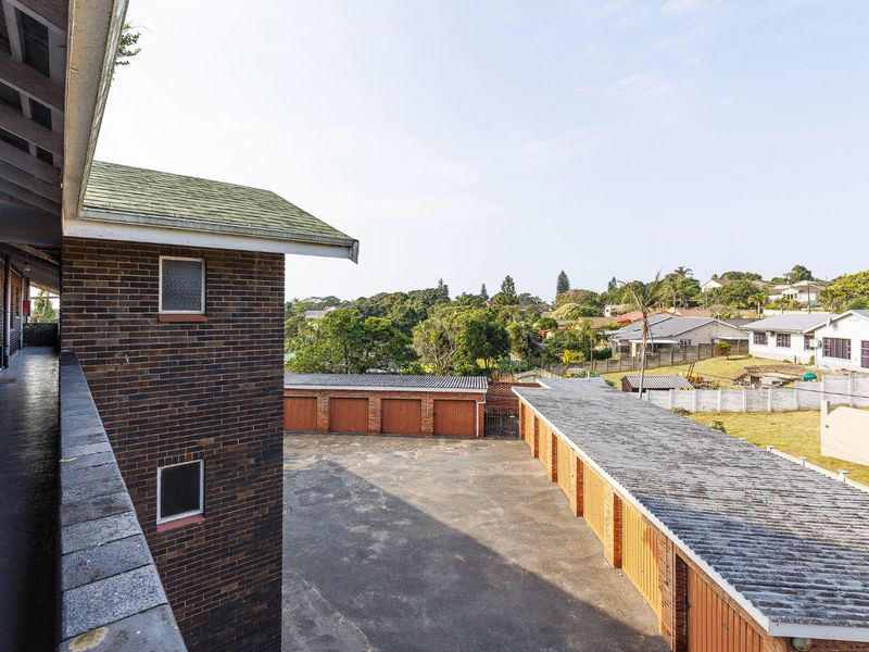 2 Bedroom Apartment With A Garage - Photo 4