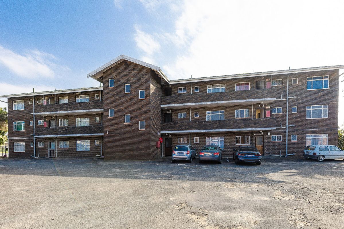 2 Bedroom Apartment With A Garage - Photo 3