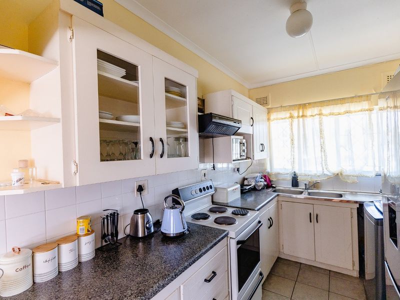 2 Bedroom Apartment With A Garage - Photo 7