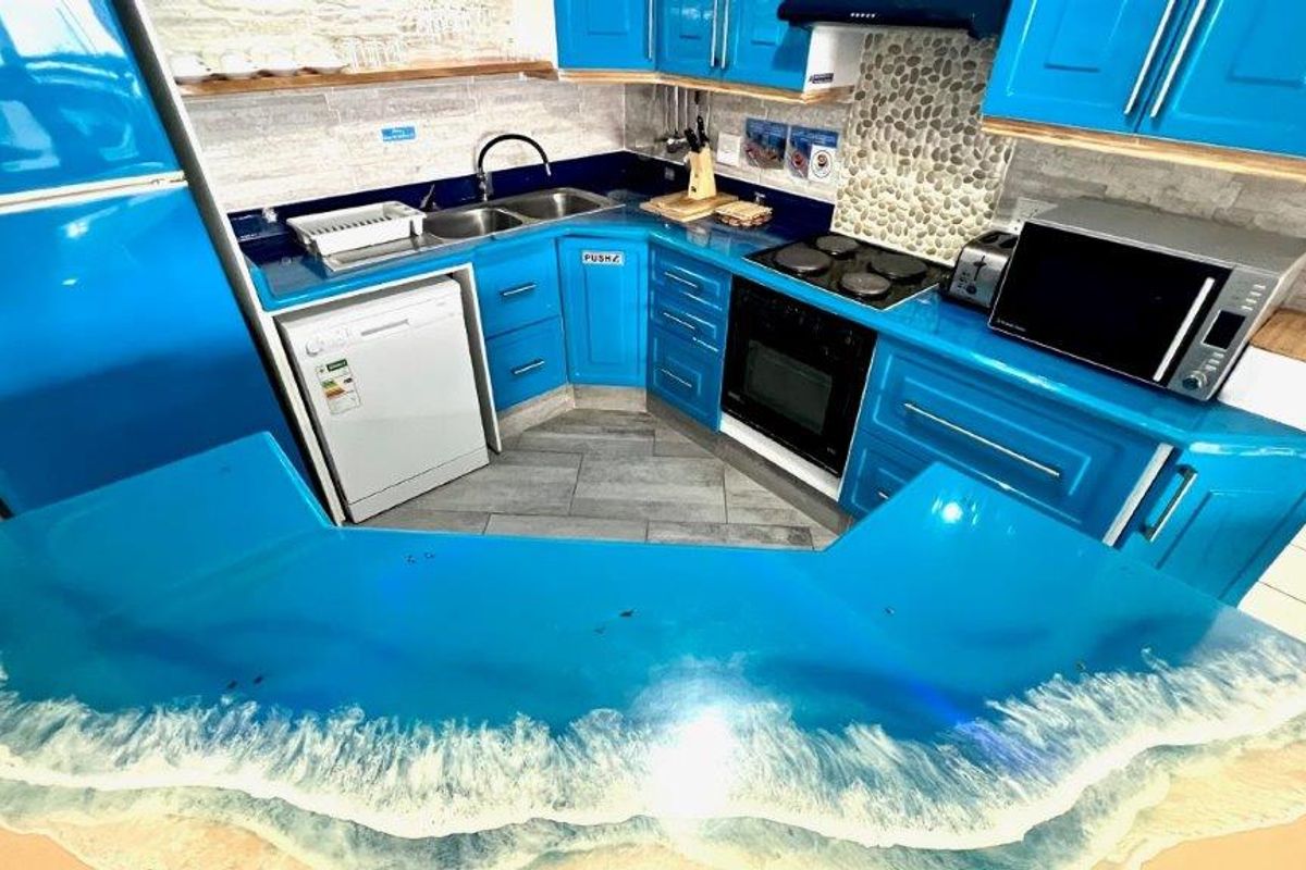 Beachfront Apartment In Uvongo - Photo 5