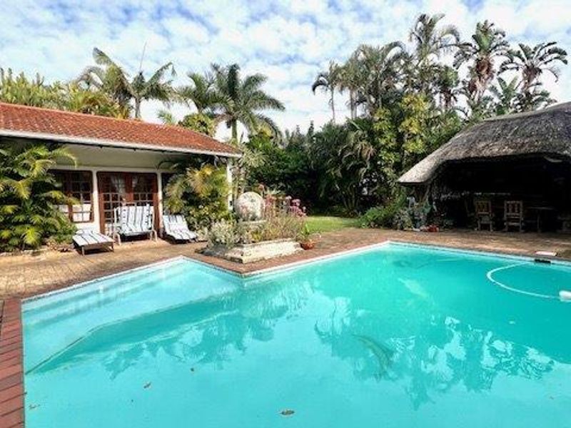 Large Family Home In Uvongo - Photo 7