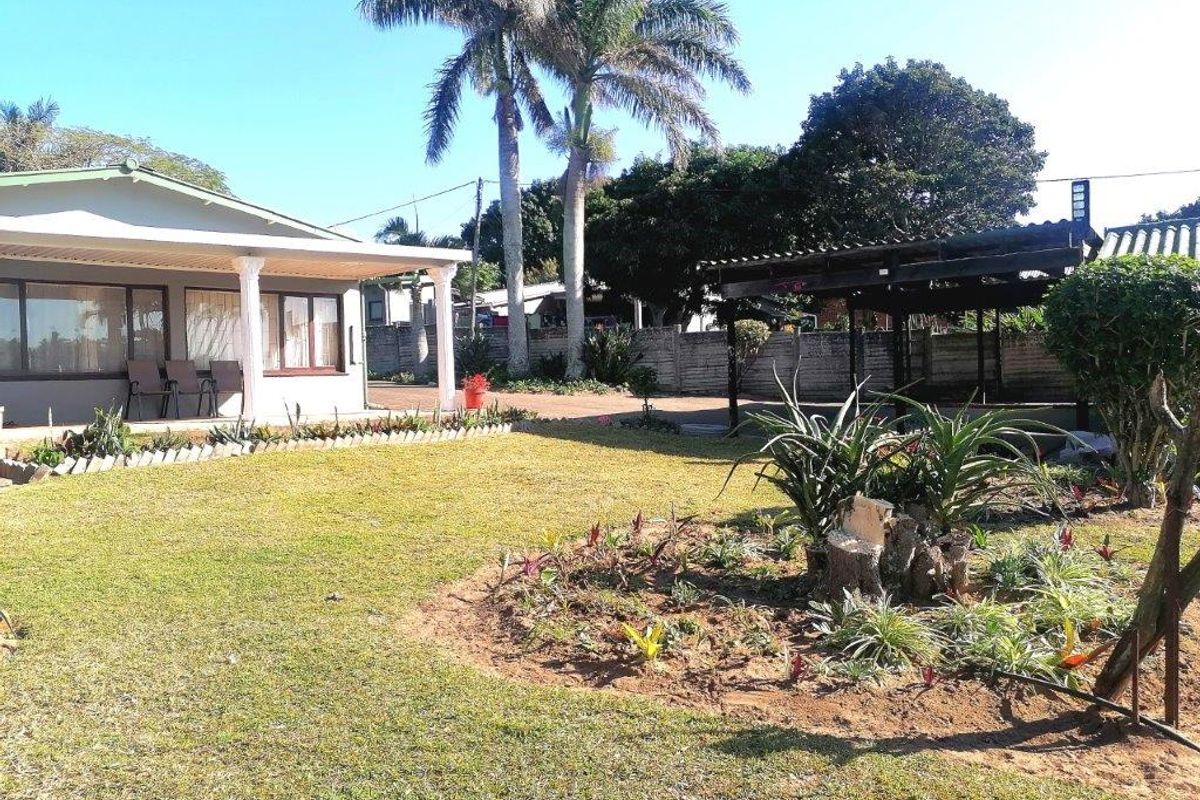 Charming Family Home - Photo 3