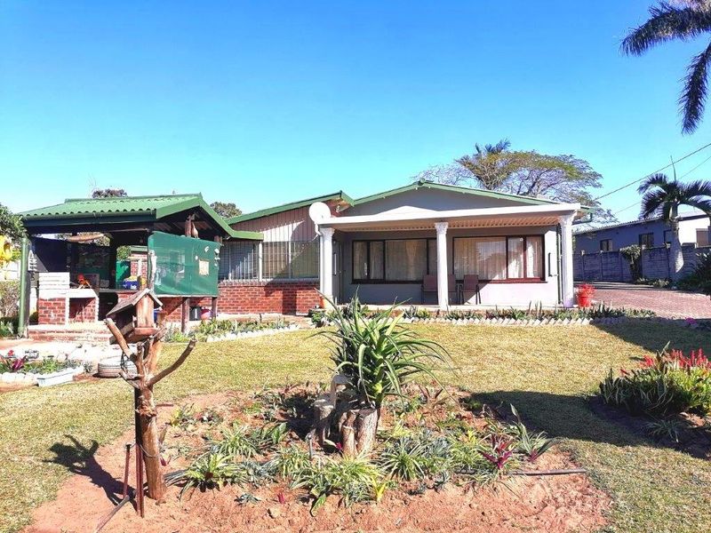 Charming Family Home - Photo 1