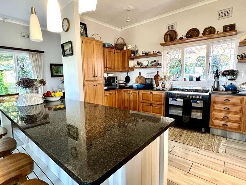 Great Investment 5 Homes On One Property !!! - Photo 8