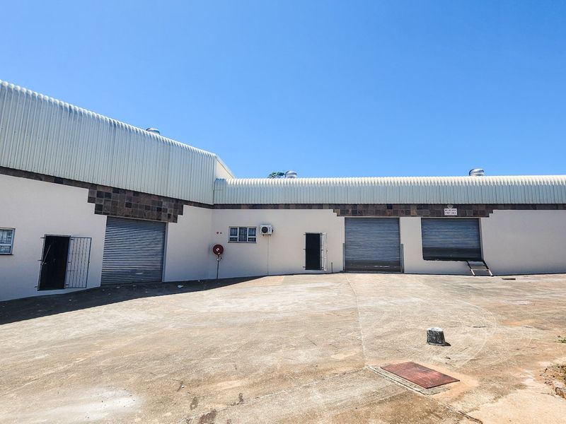 Warehouse For Sale In Uvongo - Photo 1