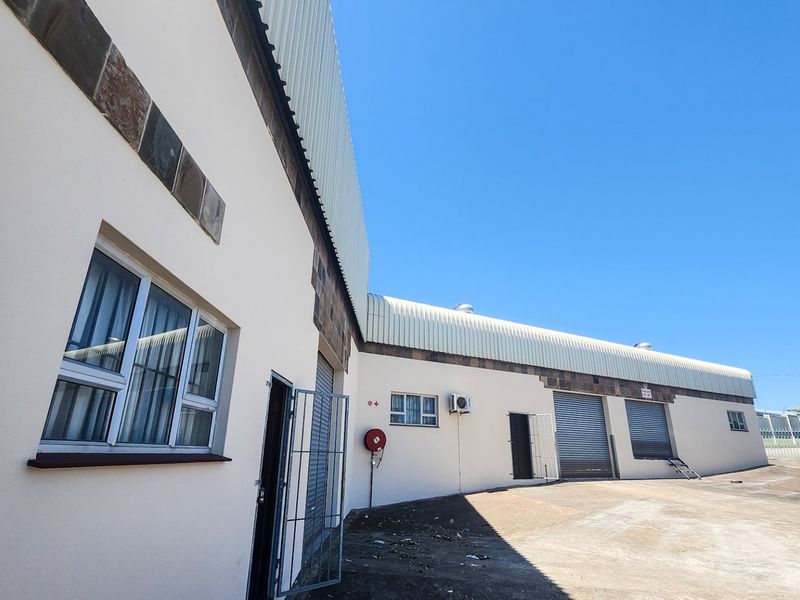 Warehouse For Sale In Uvongo - Photo 8
