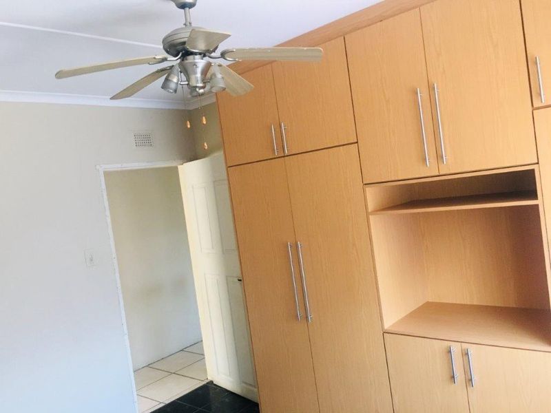 Spacious Family Home With A Granny Flat - Photo 10