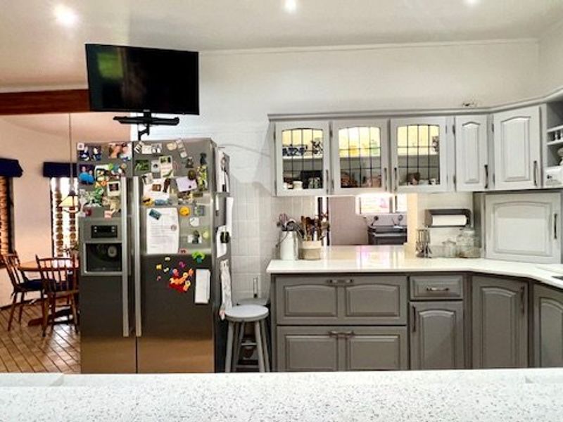 A Perfect Lifestyle Farm Or Guest House Opportunity In A Tranquil Setting..... - Photo 9