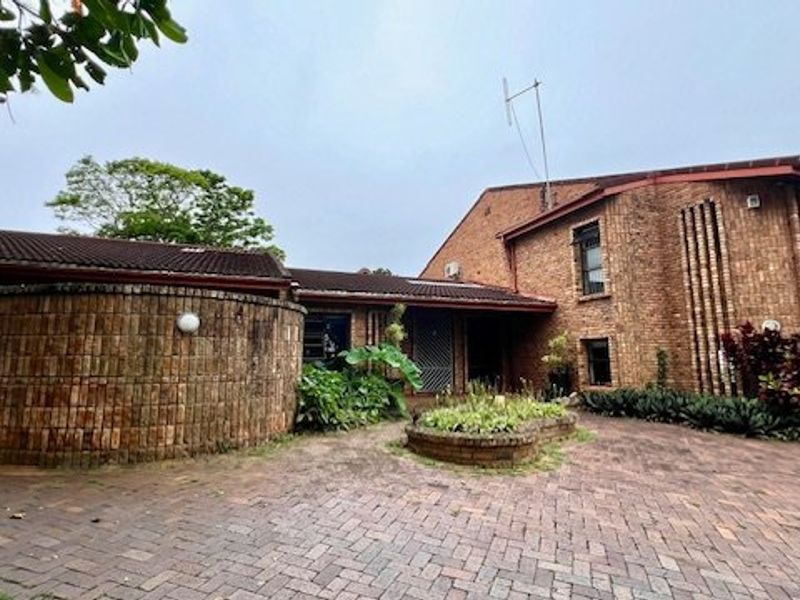 A Perfect Lifestyle Farm Or Guest House Opportunity In A Tranquil Setting..... - Photo 6