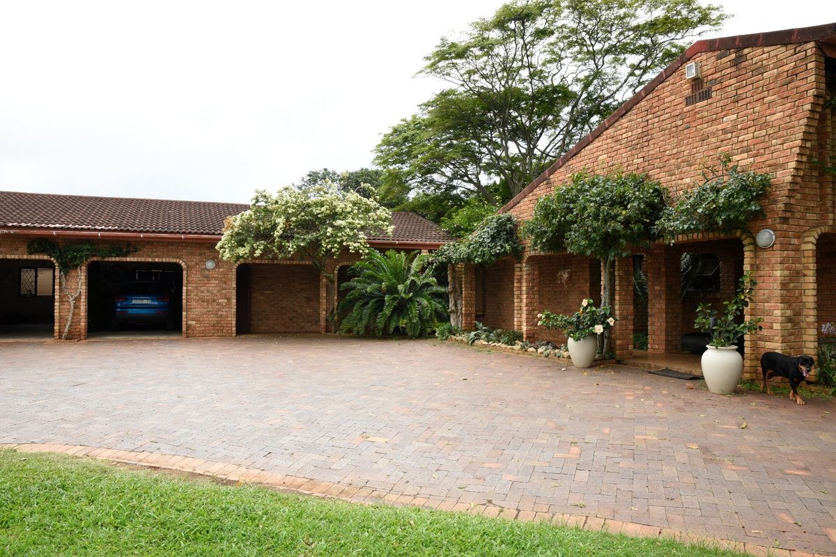 A Perfect Lifestyle Farm Or Guest House Opportunity In A Tranquil Setting..... - Photo 5