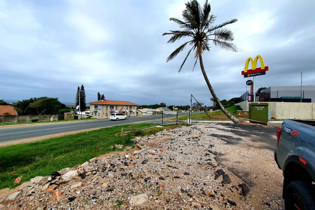 Absolute Prime Commercial Stand - Photo 4