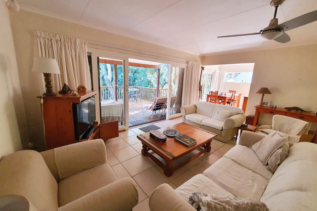 3 Bedroom Tropical Paradise  - Photo 4