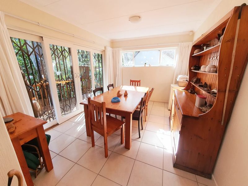 3 Bedroom Tropical Paradise  - Photo 8