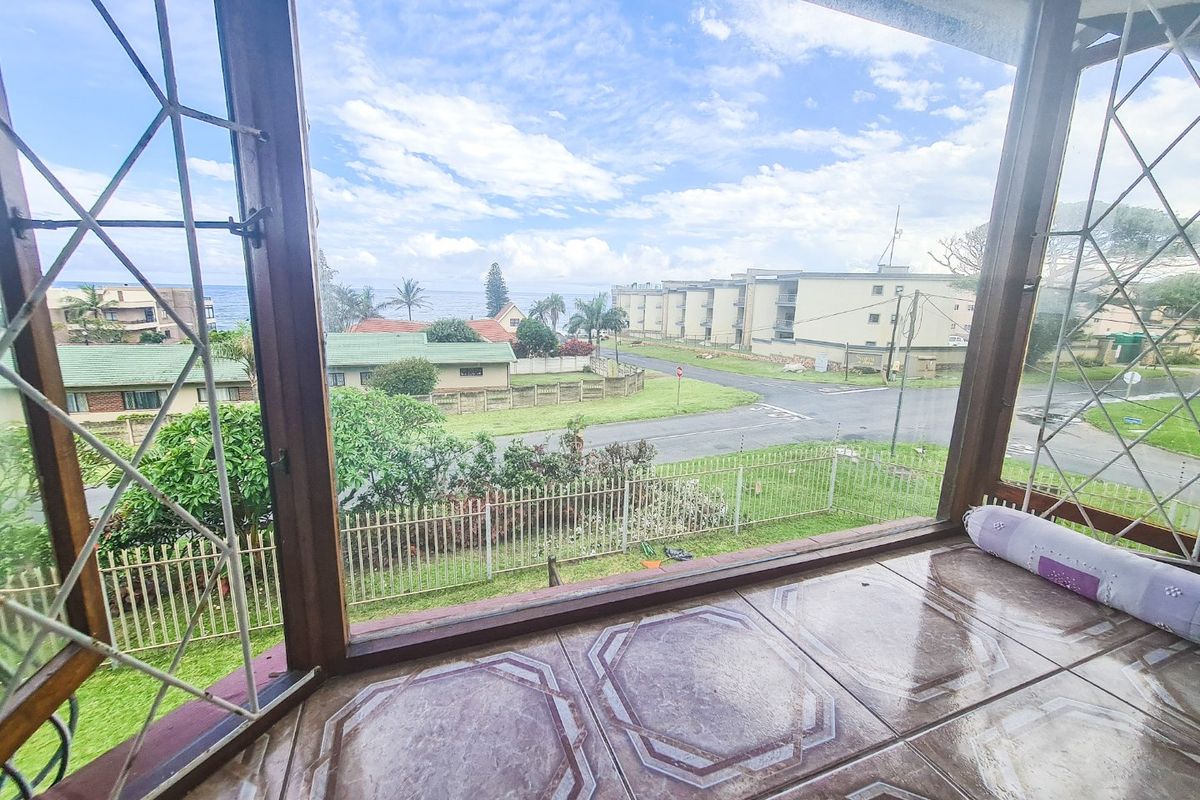 Location And Views! - Photo 4