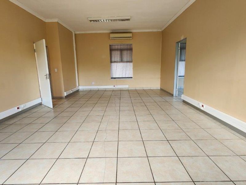Prime Office Space With Front Road Frontage In Shelly Beach - Photo 10