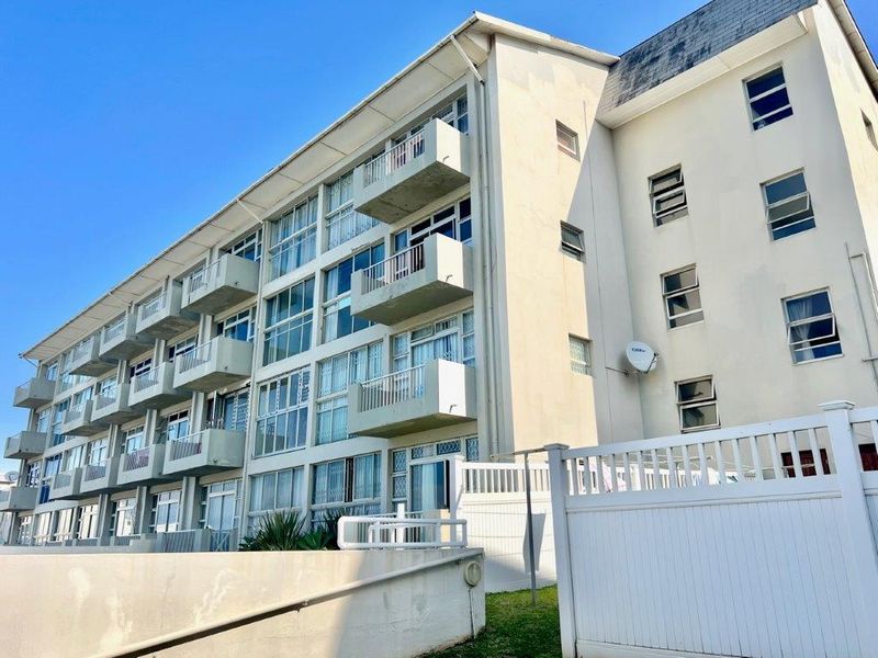 Beachfront Complex In Ramsgate  - Photo 3