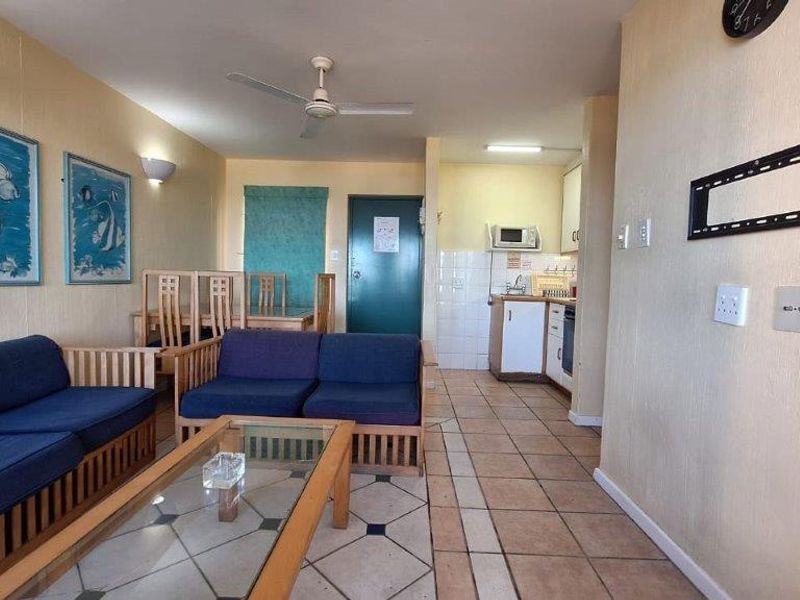 Luxurious Seaside Living - 3 Bedroom Apartment With Breath Taking Ocean Views - Photo 10