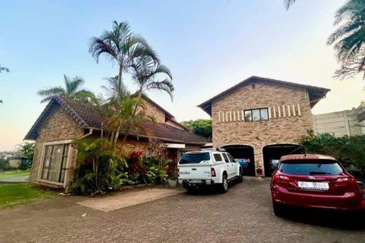 Attractive Facebrick Residence With Lovely Sea Views  - Photo 4