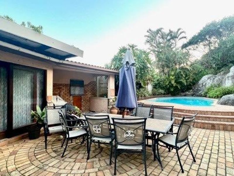 Attractive Facebrick Residence With Lovely Sea Views  - Photo 5