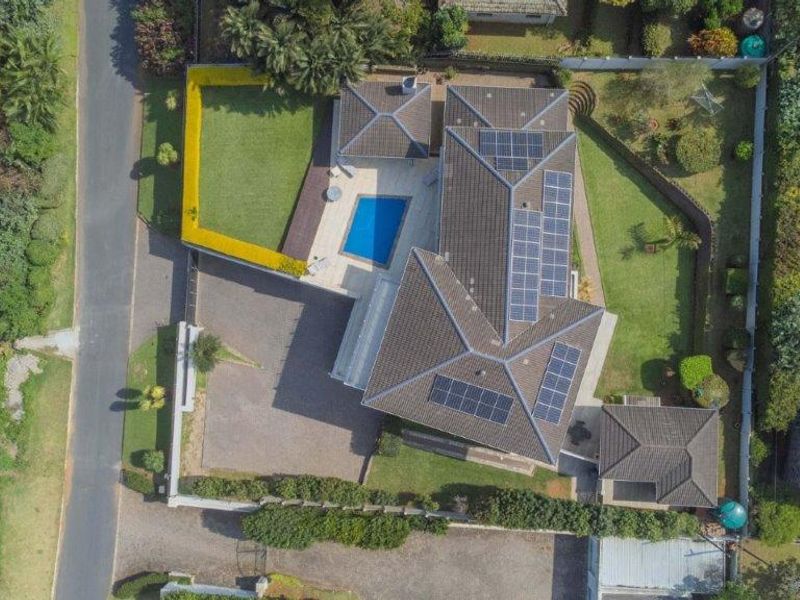 Exquisite Stylish Ultimate Luxury Living In Southbroom - Photo 4