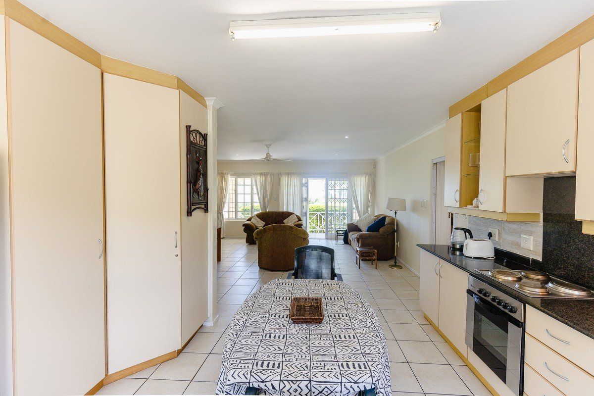 Attractive Townhouse In Peaceful Complex - Photo 5