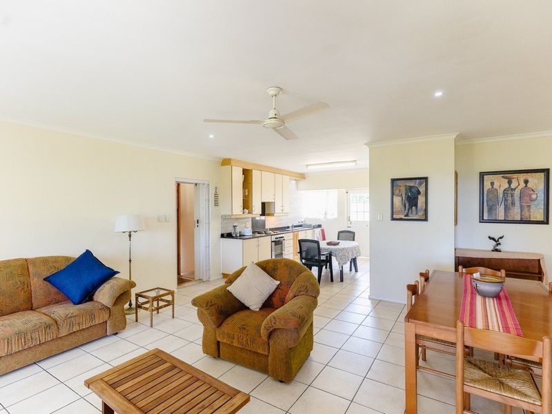 Attractive Townhouse In Peaceful Complex - Photo 7