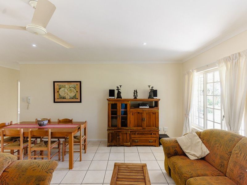 Attractive Townhouse In Peaceful Complex - Photo 6