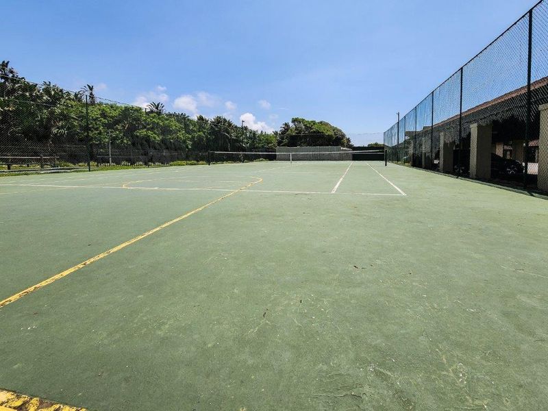 A Gem Of An Apartment !! - Photo 4