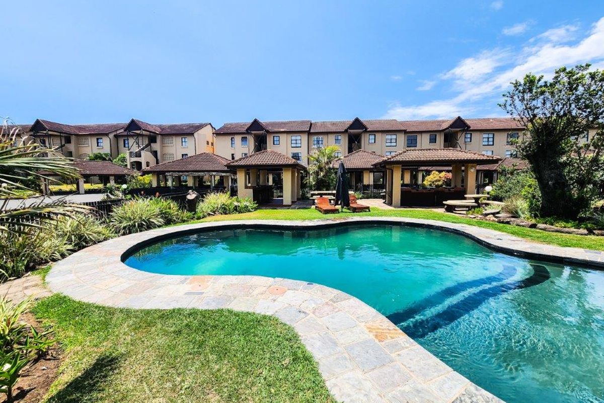 A Gem Of An Apartment !! - Photo 2