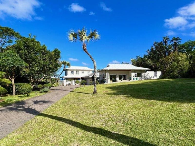 Luxurious Family Residence In The Heart Of Southbroom - Photo 1