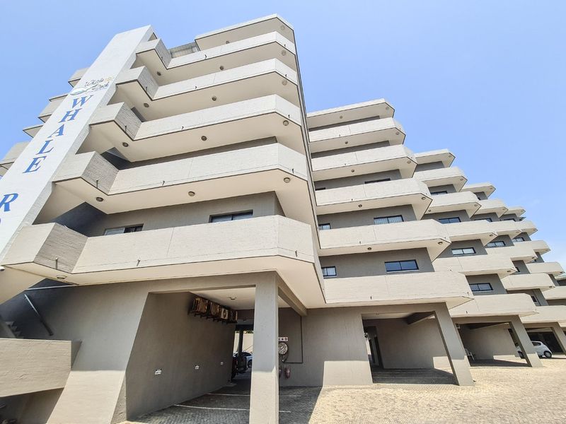 Ground floor Unit In A Beachfront Complex  - Photo 2