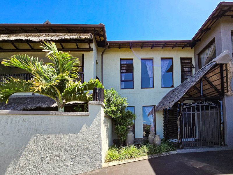 Large Eye Appealing Home In A Secure Estate - Photo 3