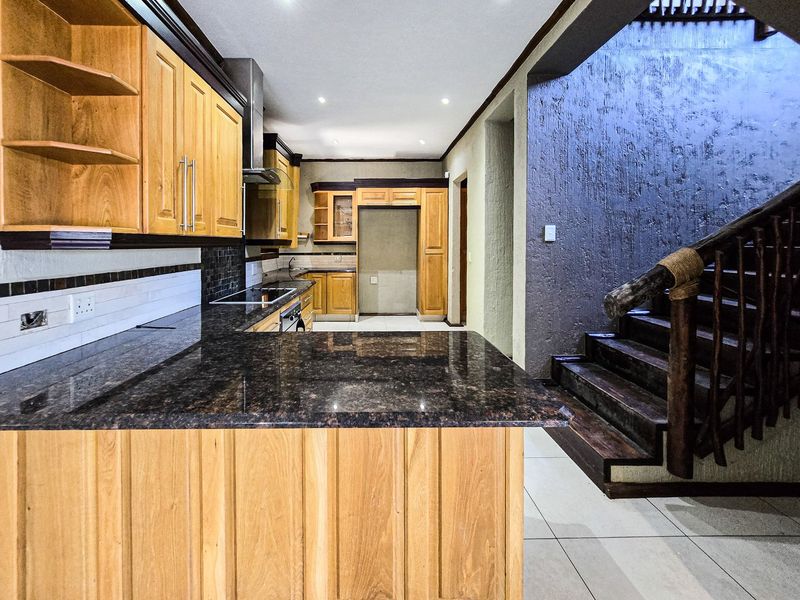 Large Eye Appealing Home In A Secure Estate - Photo 4