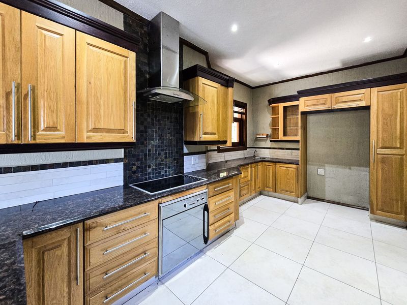 Large Eye Appealing Home In A Secure Estate - Photo 6