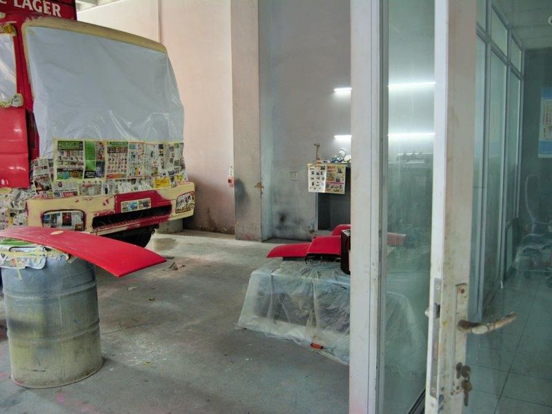 Prime Location, Large Warehouse for Sale! - Photo 3