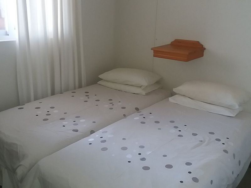 Sea View and Close to Beach! - Photo 10