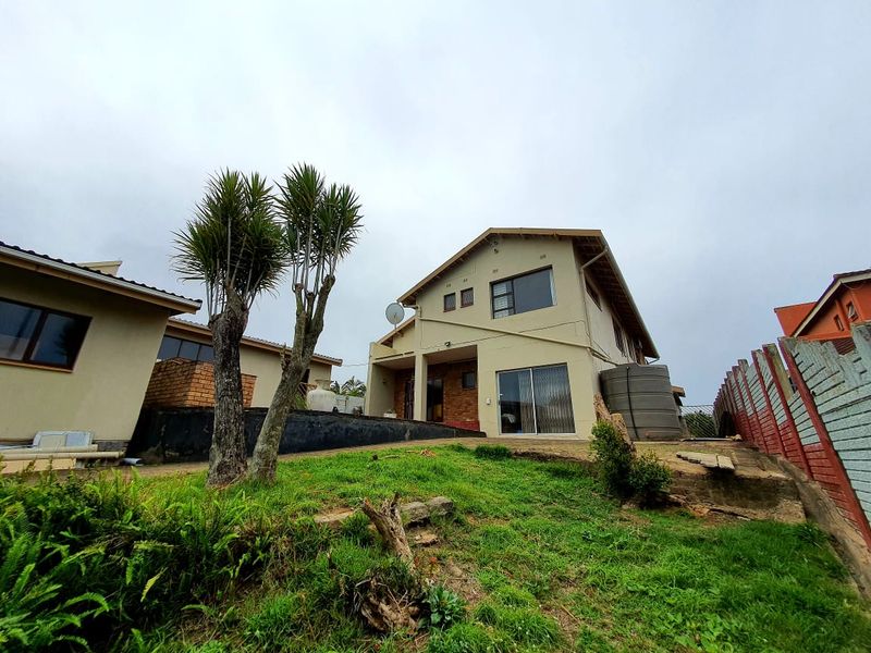 Truly Lovely Panoramic Ocean Views! - Photo 6