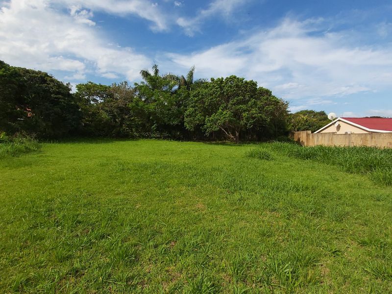 A Prime Level Stand Situated In The Heart Of Umtentweni! - Photo 3