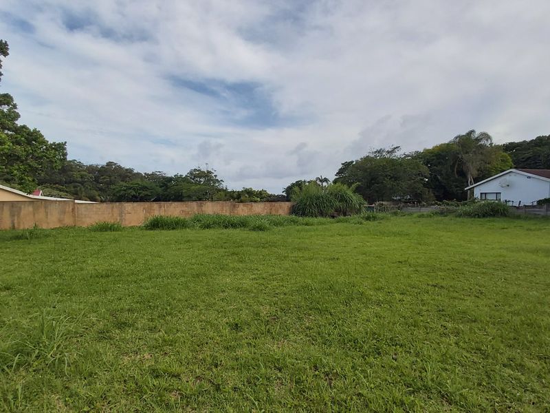 A Prime Level Stand Situated In The Heart Of Umtentweni! - Photo 8